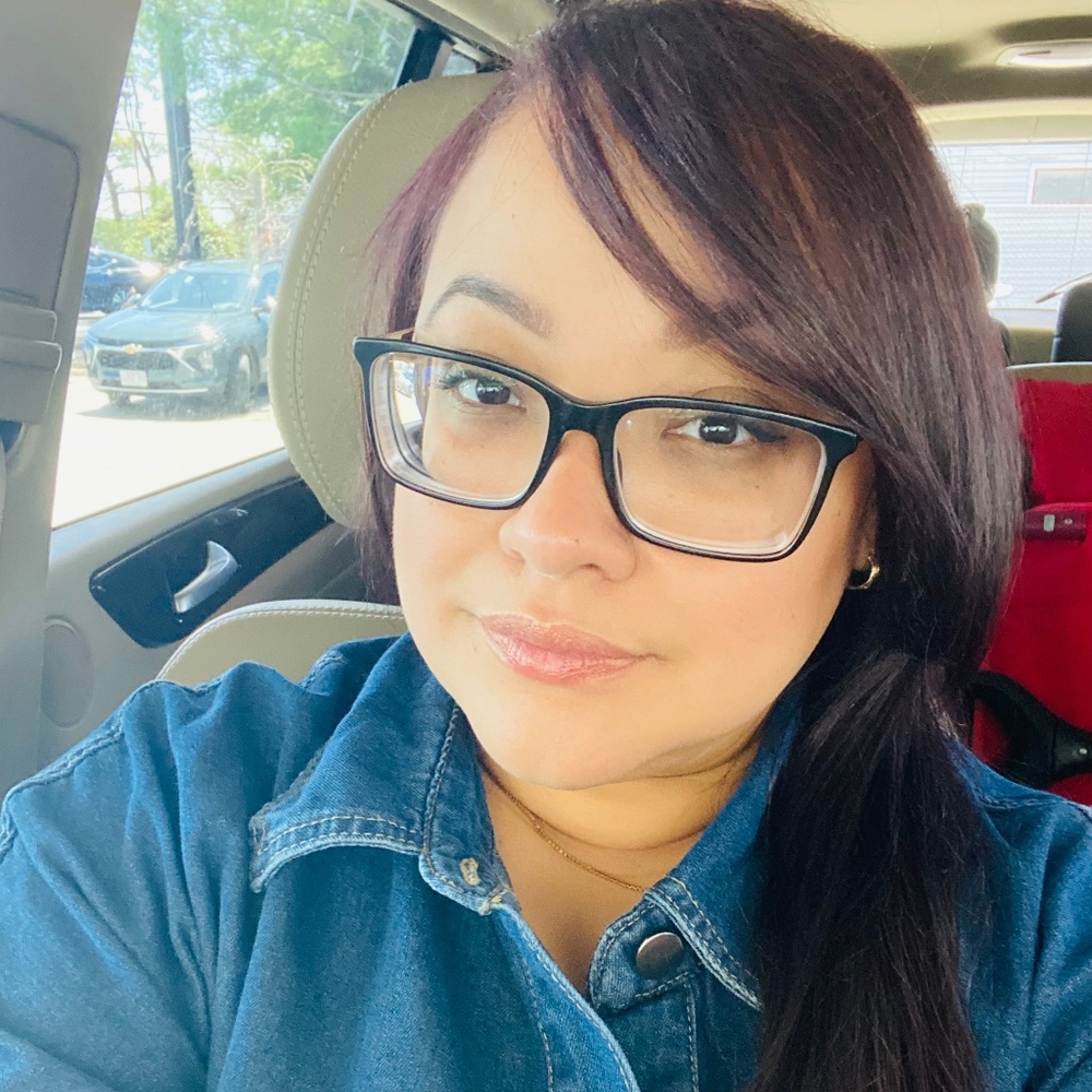 Meet your Posher, Lissette